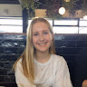 Meet your Posher, Nina